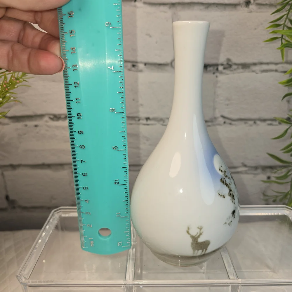 HIGHBANK PORCELAIN SMALL BUD VASE LOCKGILPHEAD SCOTLAND STAG RARE VINTAGE